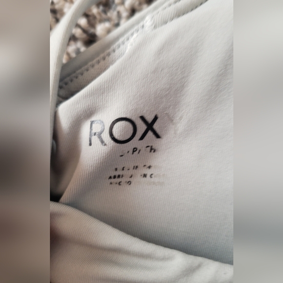 Roxy| Bikini Set - Picture 3 of 7